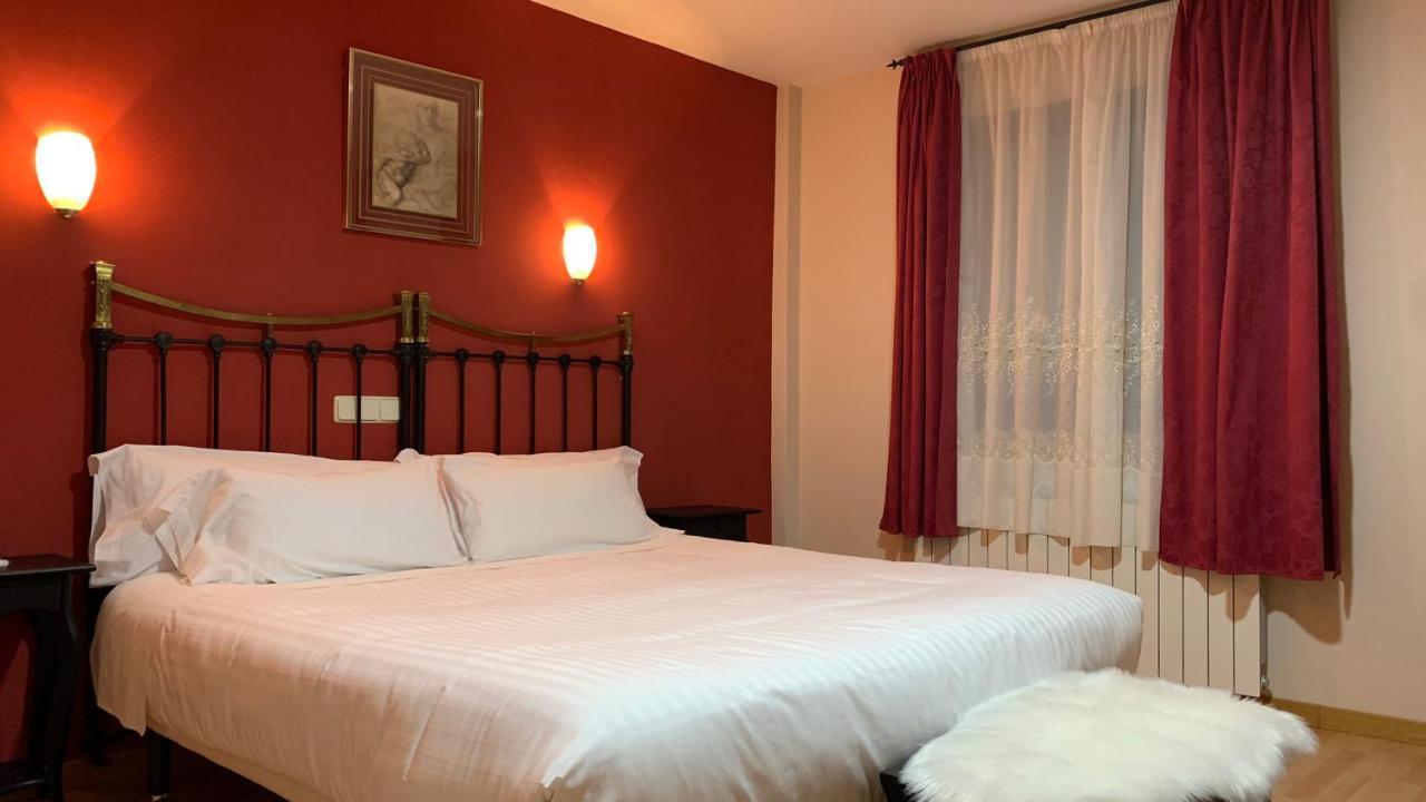 Hotel Posta Real Siguenza Exterior photo